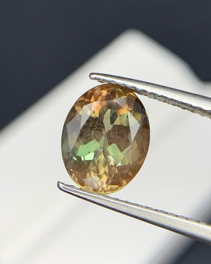 Natural Bi Color Oregon Sunstone 1.91 Carat 9x7 MM Oval Shape Faceted Gemstone