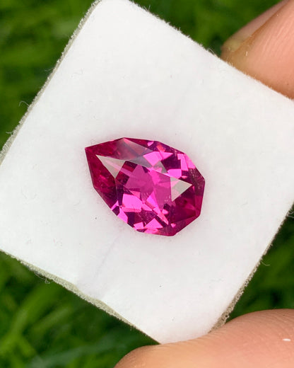 Natural Pink Tourmaline 2.00 Carat 11.3x7.2 MM Fancy Shape Faceted Gemstone