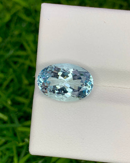 Natural Aquamarine 3.76 Carat 12.2x8.2 MM Oval Shape Faceted Gemstone