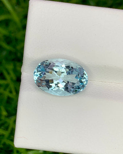 Natural Aquamarine 3.76 Carat 12.2x8.2 MM Oval Shape Faceted Gemstone