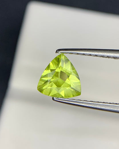 Natural Chrysoberyl 0.81 Carat 6x6x3.3 MM Trillion Shape Faceted Gemstone