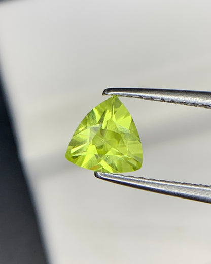 Natural Chrysoberyl 0.81 Carat 6x6x3.3 MM Trillion Shape Faceted Gemstone