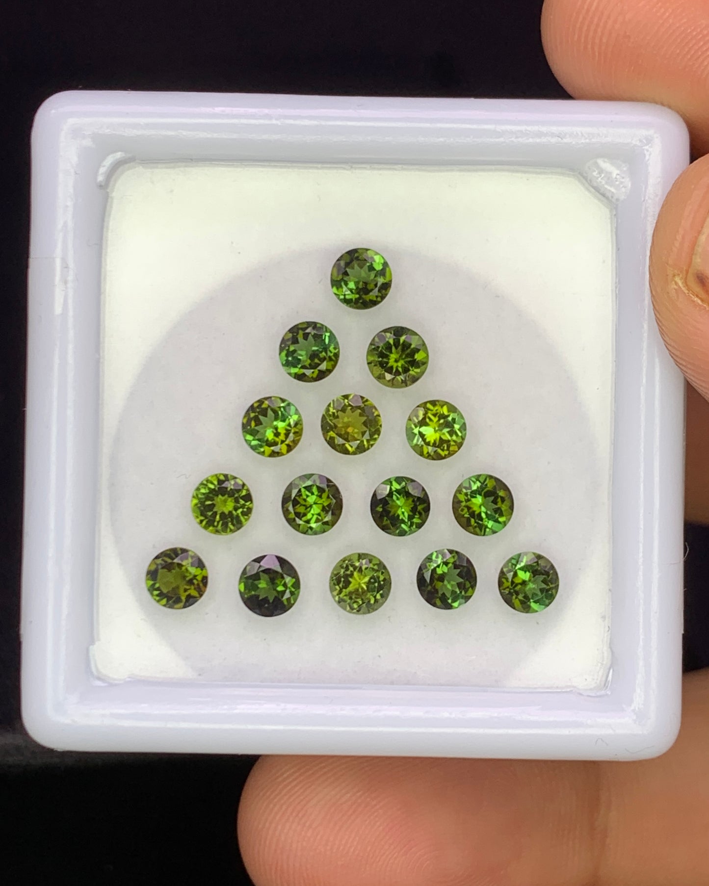 Natural Green Tourmaline Lot 4x4 MM Round Shape Faceted Gemstone Lot 