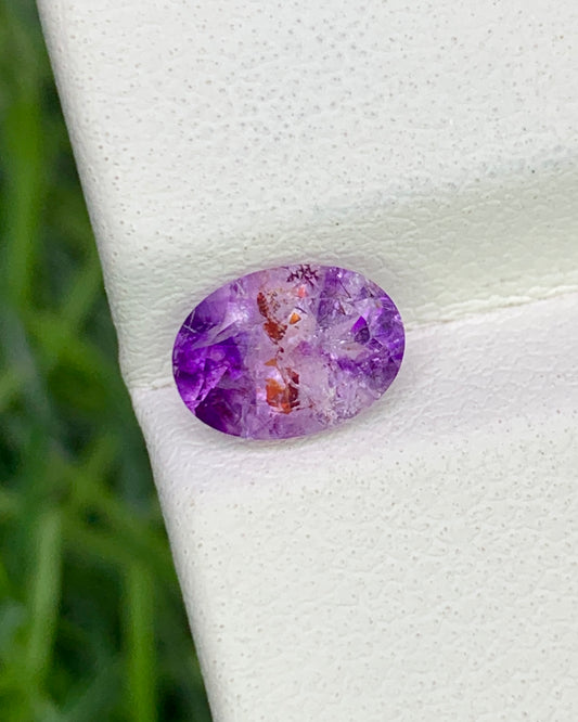 Natural Super Seven 0.88 Carat 7.4x5.4 MM Oval Shape Faceted Gemstone with 7 Crystals Healing Stone Seven Chakra Melody Stone