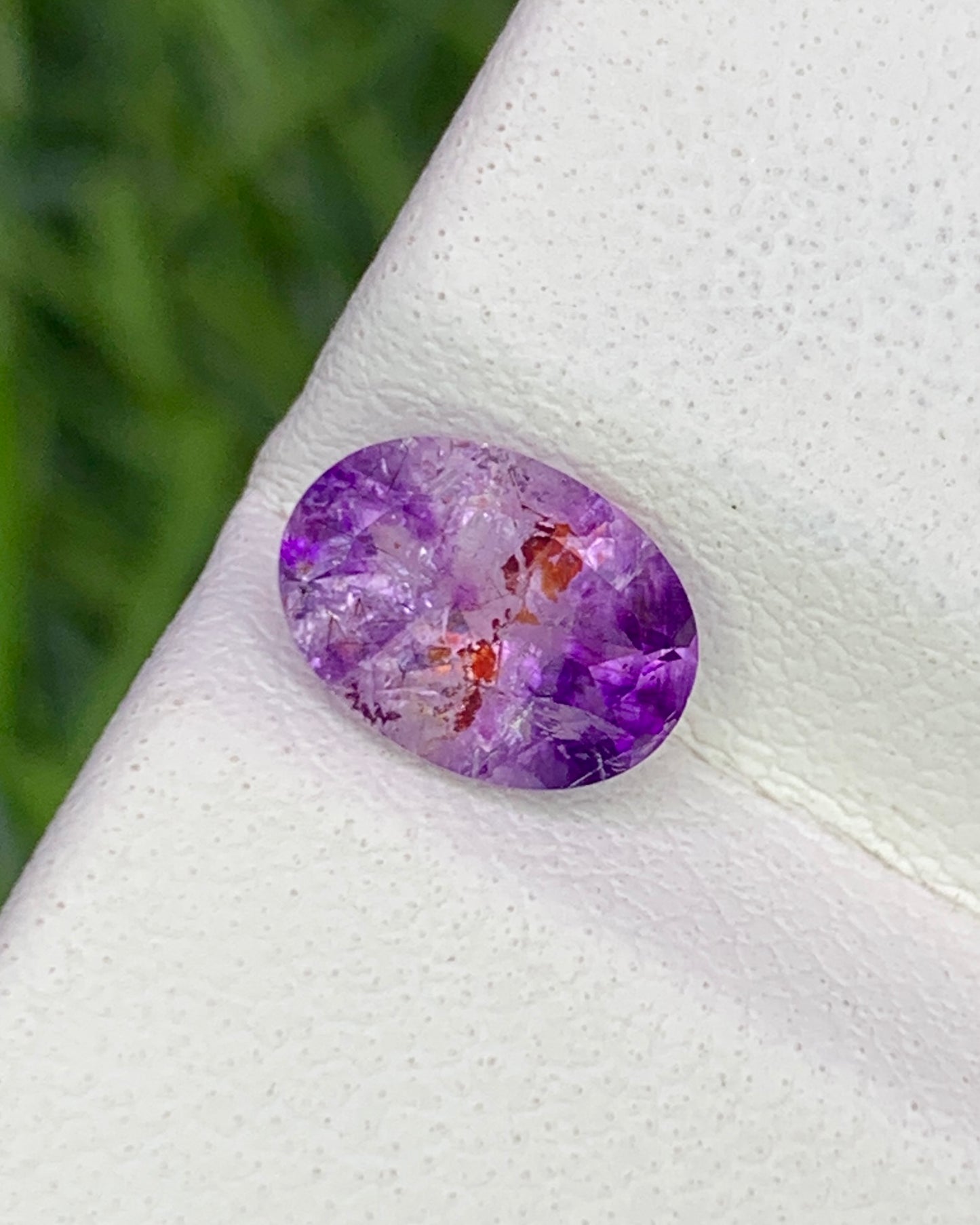 Natural Super Seven 0.88 Carat 7.4x5.4 MM Oval Shape Faceted Gemstone with 7 Crystals Healing Stone Seven Chakra Melody Stone