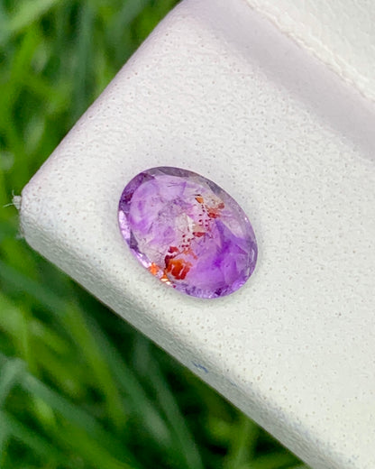 Natural Super Seven 0.88 Carat 7.4x5.4 MM Oval Shape Faceted Gemstone with 7 Crystals Healing Stone Seven Chakra Melody Stone