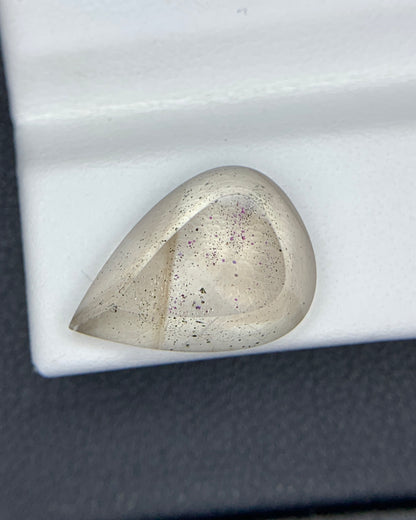 Natural Rare Pink Fire Quartz 6.15 Carat 15.5x11x5.3 MM Pear Shape Covellite Quartz Gemstone from Brazil 