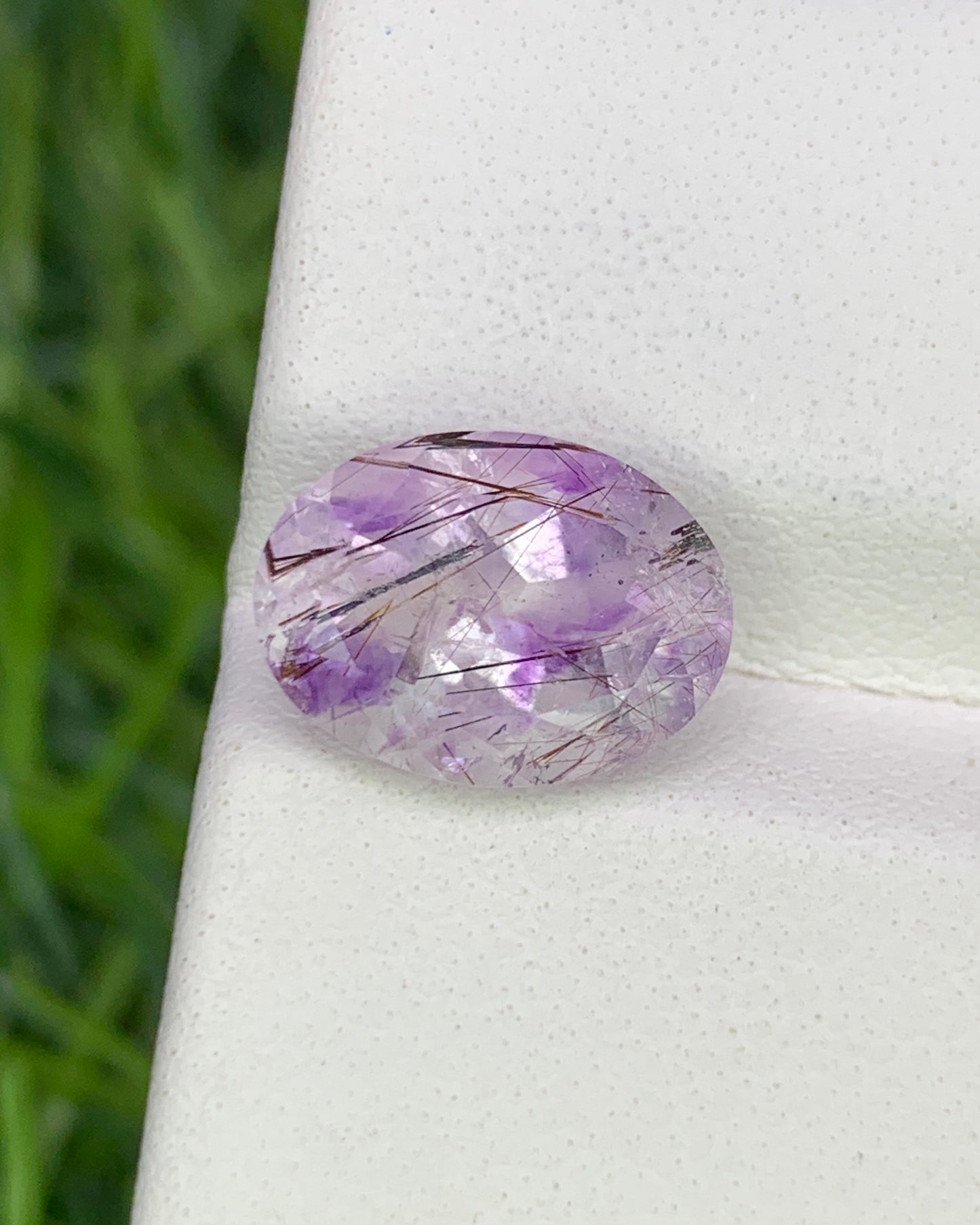 Natural Super Seven 2.86 Carat 10.8x8 MM Oval Shape Faceted Gemstone with 7 Crystals Healing Stone Seven Chakra Melody Stone