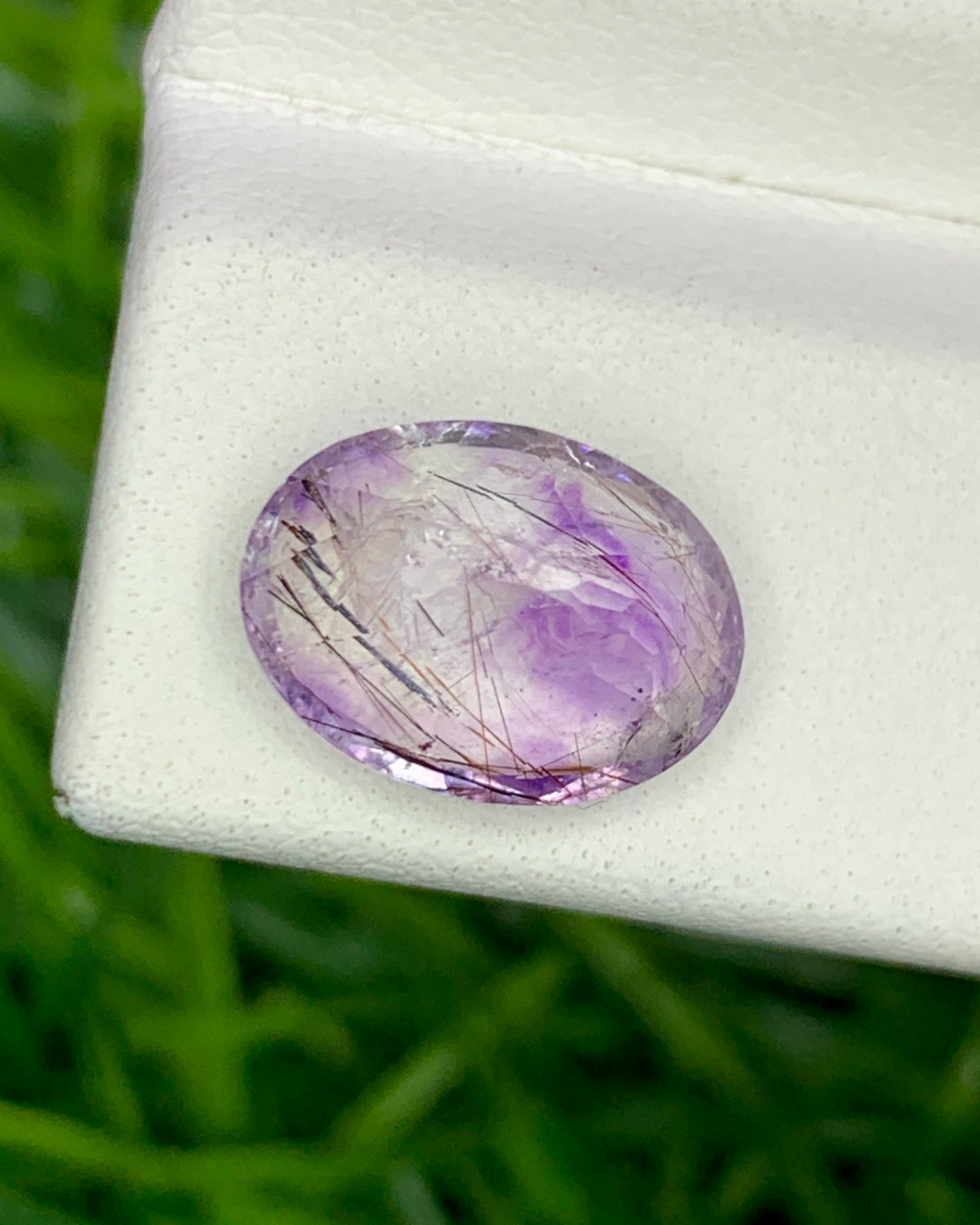 Natural Super Seven 2.86 Carat 10.8x8 MM Oval Shape Faceted Gemstone with 7 Crystals Healing Stone Seven Chakra Melody Stone