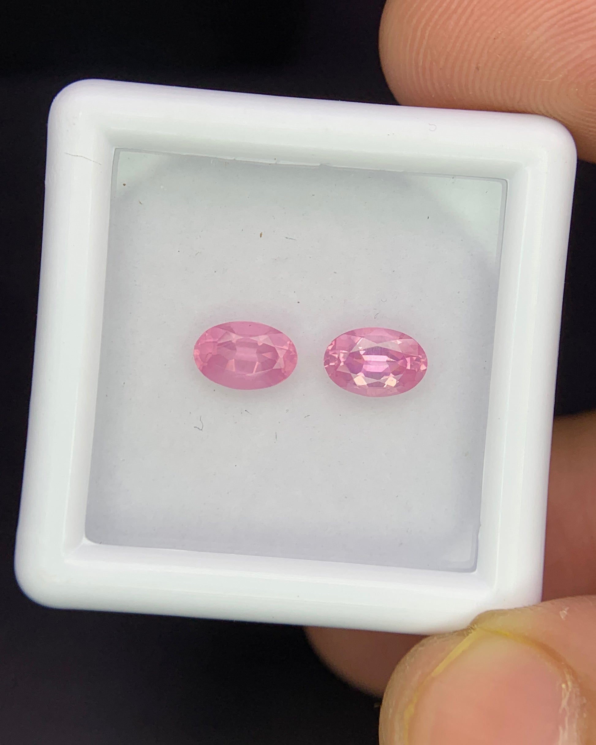 Natural Pink Spinel Lot 1.03 Carat 6x4 MM (Approx) Oval Shape Faceted Gemstone 2 Piece Lot 