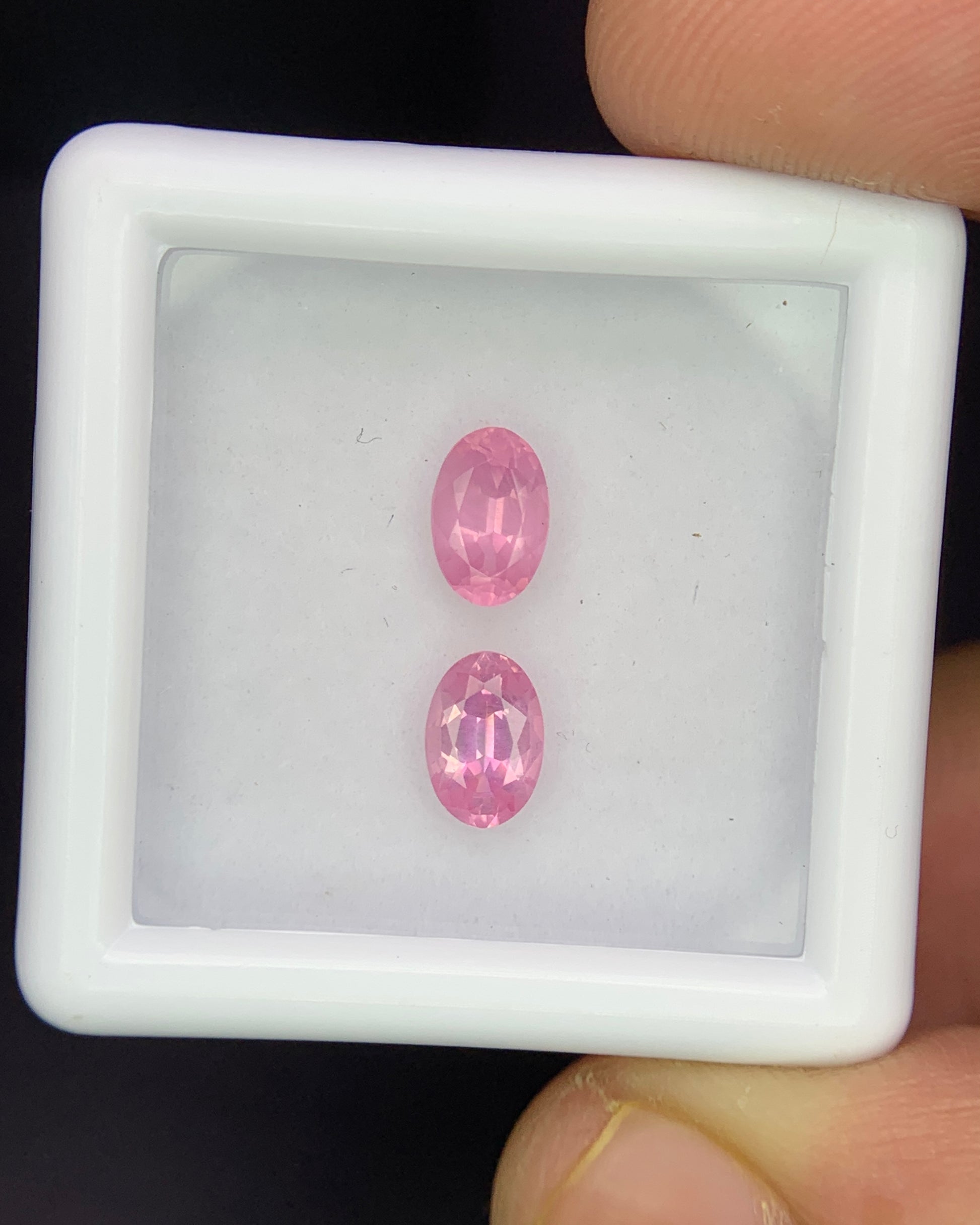 Natural Pink Spinel Lot 1.03 Carat 6x4 MM (Approx) Oval Shape Faceted Gemstone 2 Piece Lot 
