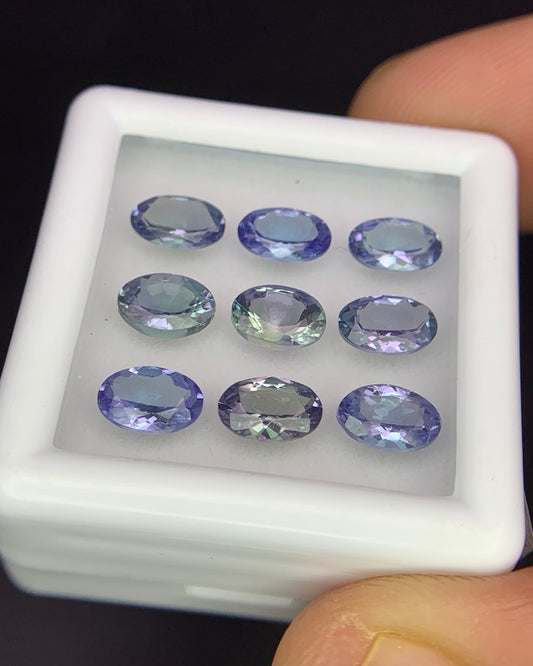 Natural Bi Color Tanzanite Lot 4.24 Carat 6x4 MM Oval Shape Faceted Gemstone 9 Piece Lot 