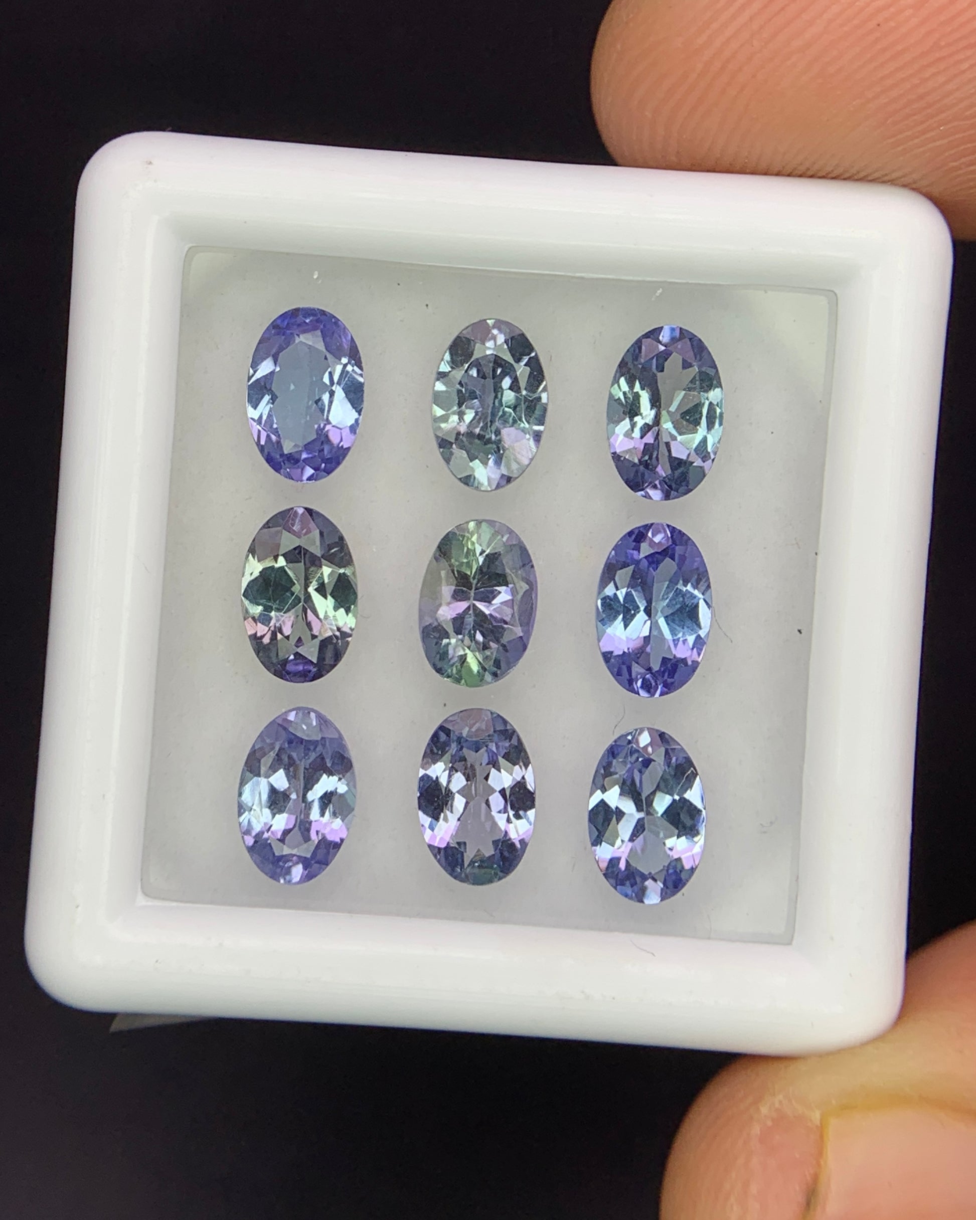 Natural Bi Color Tanzanite Lot 4.24 Carat 6x4 MM Oval Shape Faceted Gemstone 9 Piece Lot 