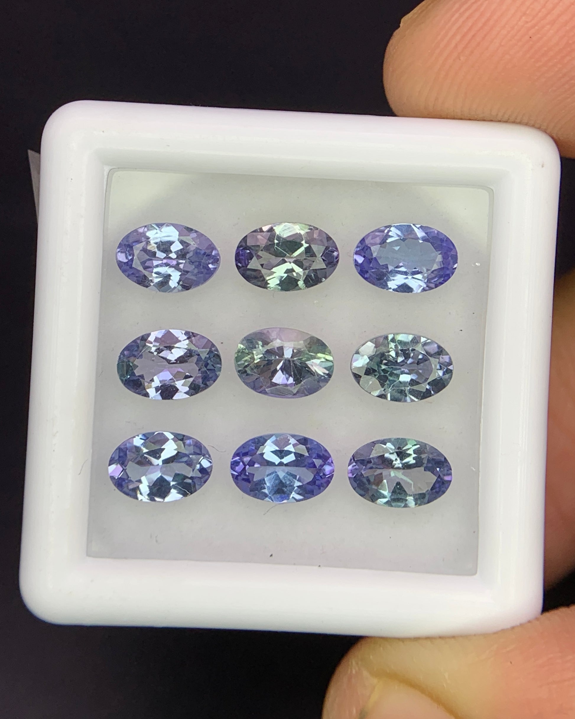 Natural Bi Color Tanzanite Lot 4.24 Carat 6x4 MM Oval Shape Faceted Gemstone 9 Piece Lot 