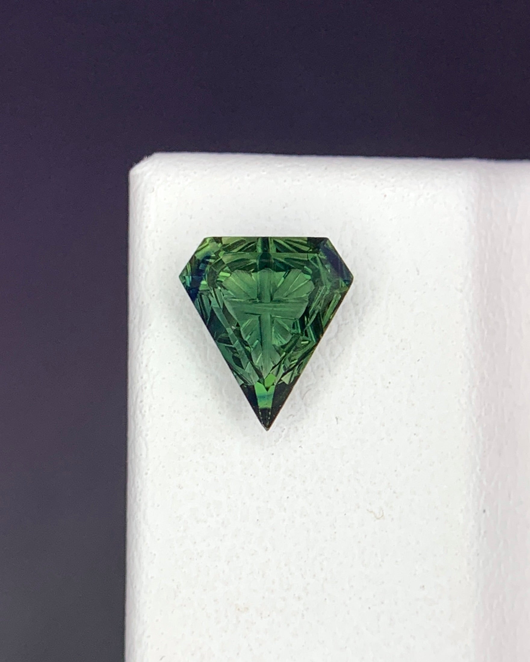 Natural Green Sapphire 0.84 Carat 7.1x6.4 MM Fancy Shape Starbrite Cut Faceted Gemstone 