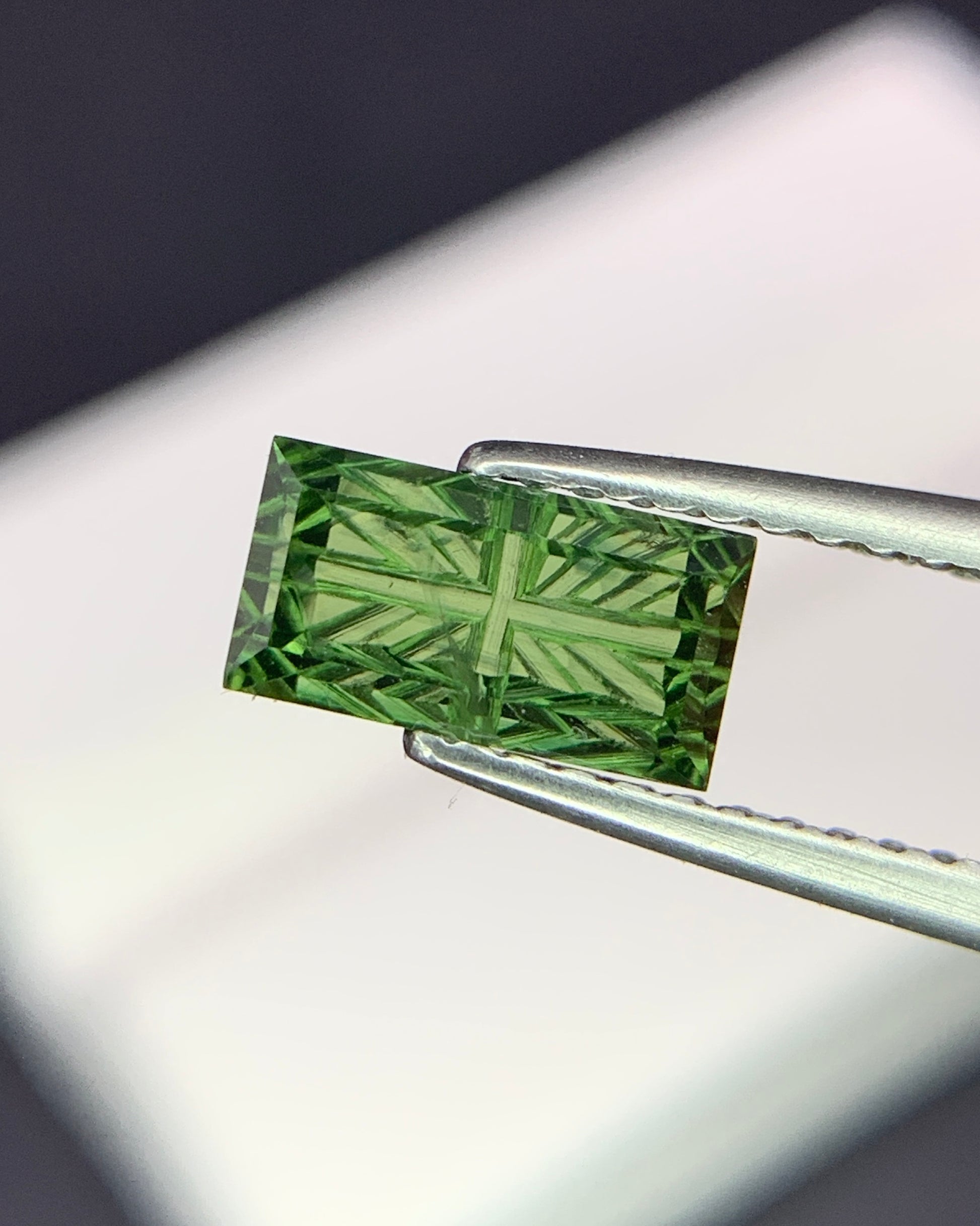 Natural Green Sapphire 1.37 Carat 7.9x4.2 MM Baguette Shape Starbrite Cut Faceted Gemstone 