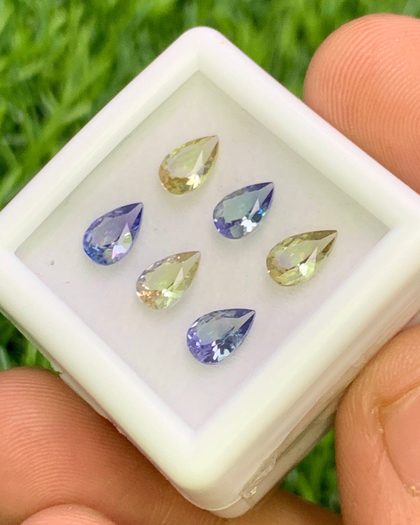 Natural Unheated Tanzanite Lot 2.71 Carat Mix Size Pear Shape Faceted Gemstone 6 Piece Lot