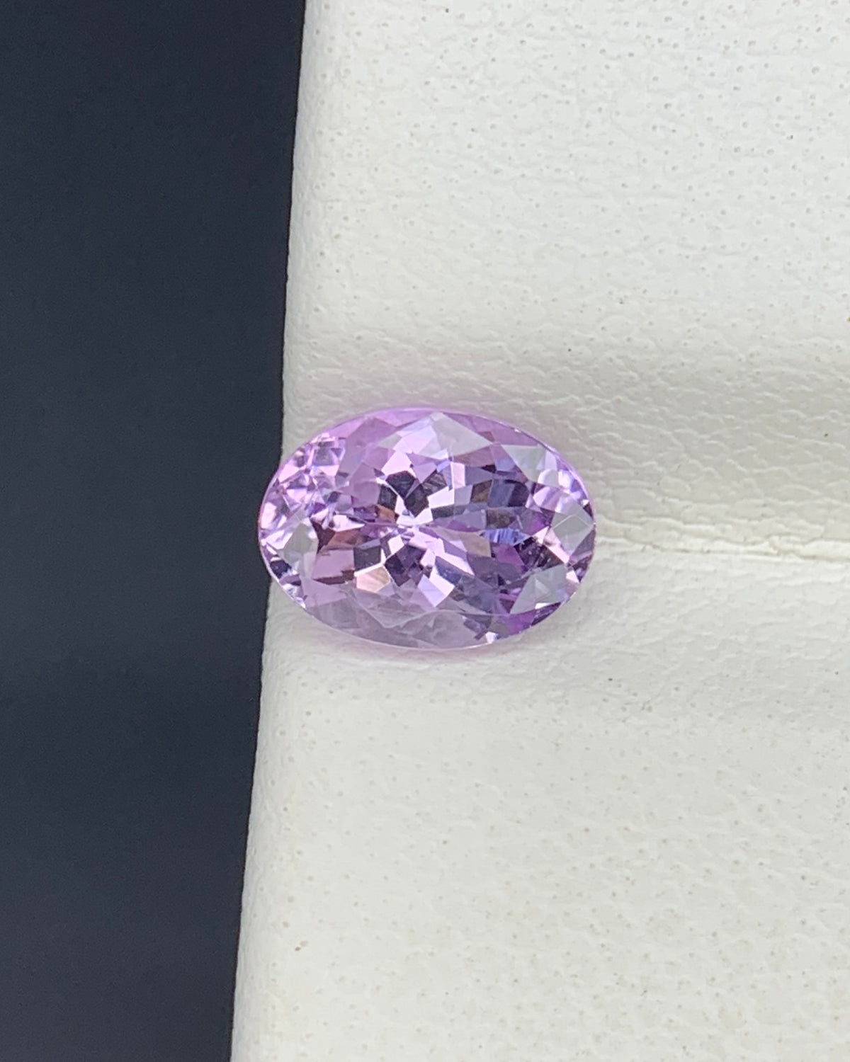 Natural Rare Purplish Pink Tanzanite 1.03 Carat 7x5 MM Oval Shape Faceted Gemstone