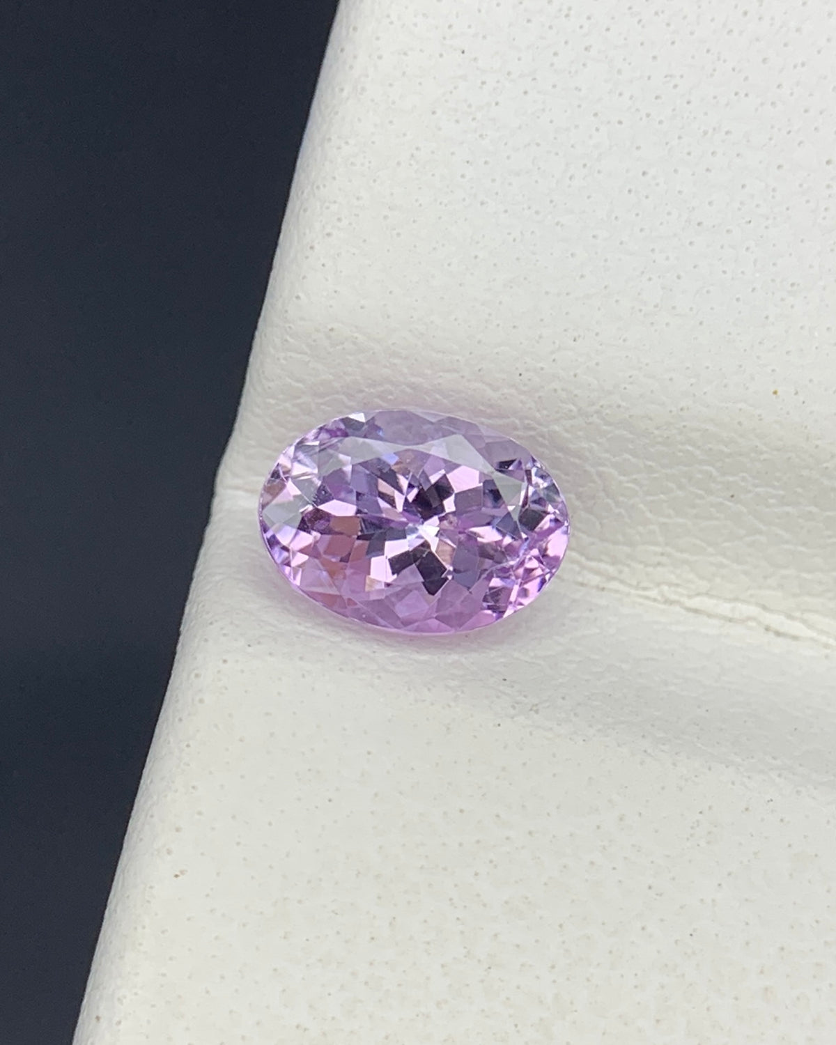 Natural Rare Purplish Pink Tanzanite 1.03 Carat 7x5 MM Oval Shape Faceted Gemstone