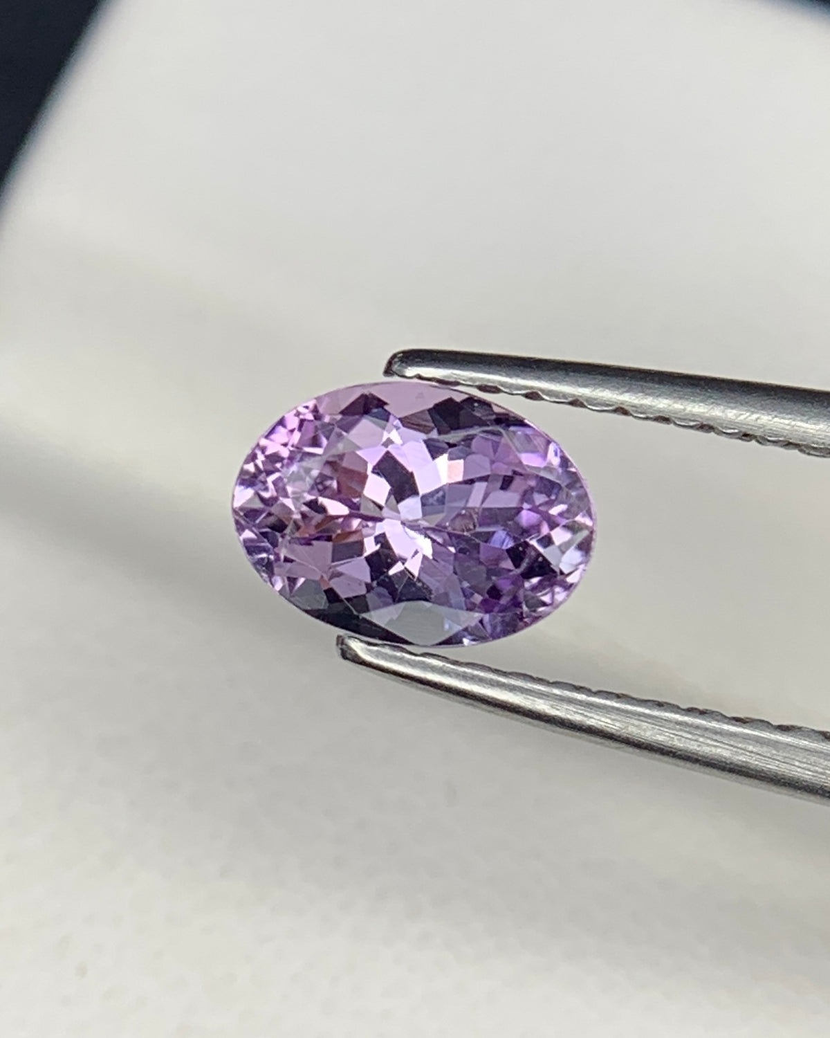 Natural Rare Purplish Pink Tanzanite 1.03 Carat 7x5 MM Oval Shape Faceted Gemstone