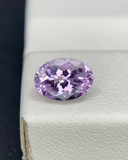 Natural Rare Purplish Pink Tanzanite 1.03 Carat 7x5 MM Oval Shape Faceted Gemstone