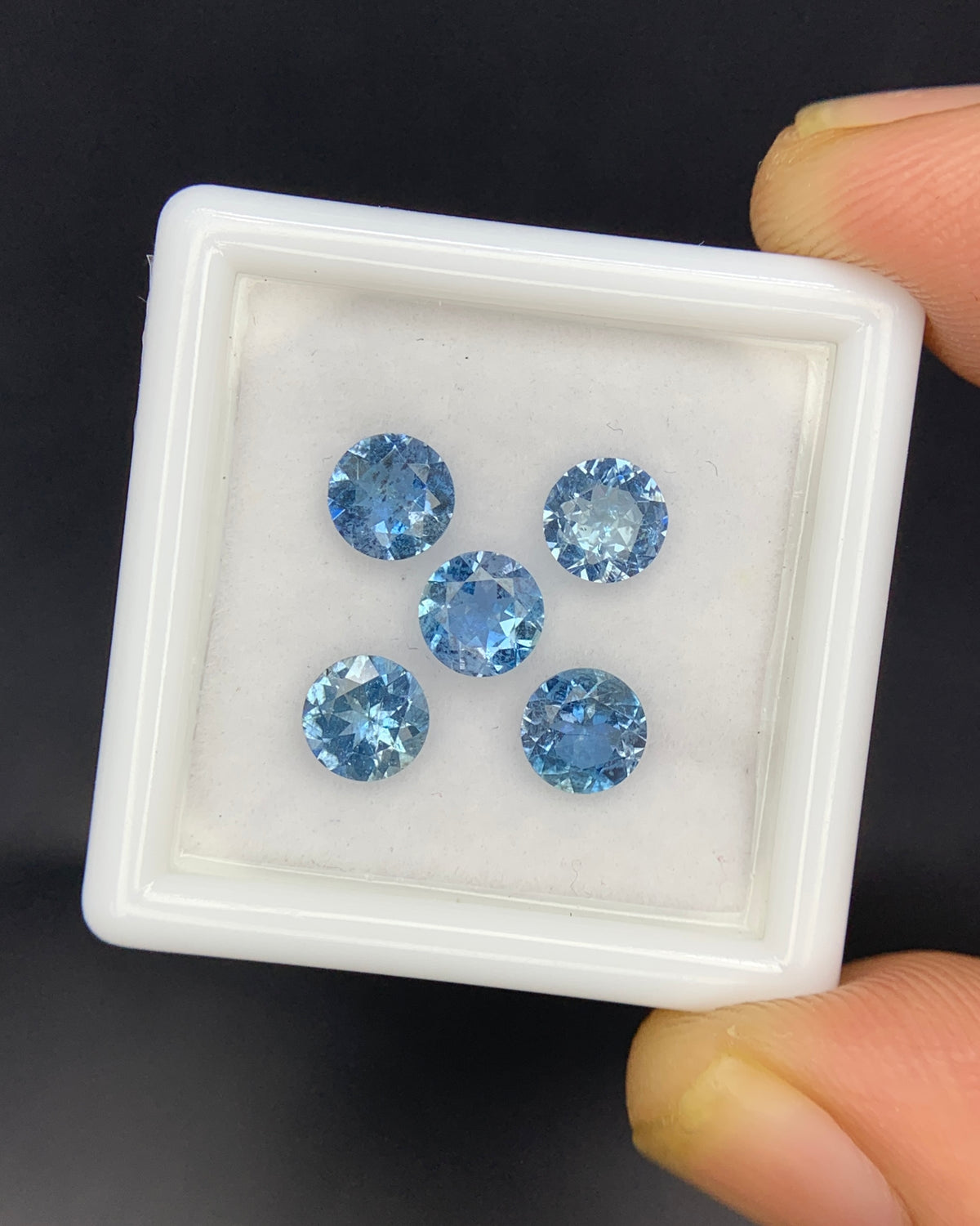 Natural Santa Maria Aquamarine Lot 1.85 Carat 5x5 Round Shape Faceted Gemstone 5 Piece Lot