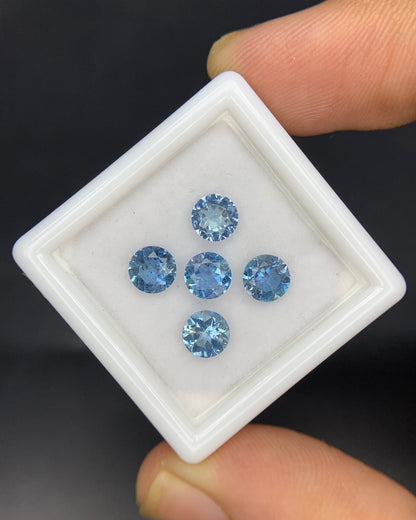 Natural Santa Maria Aquamarine Lot 1.85 Carat 5x5 Round Shape Faceted Gemstone 5 Piece Lot