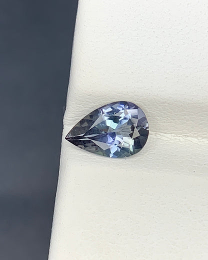 Natural Unheated Bi Color Tanzanite 0.98 Carat 8.6x5.8x3.4 MM Pear Shape Faceted Gemstone 
