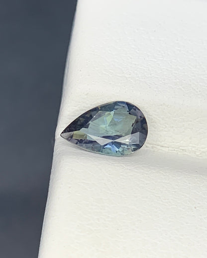 Natural Unheated Bi Color Tanzanite 0.98 Carat 8.6x5.8x3.4 MM Pear Shape Faceted Gemstone 