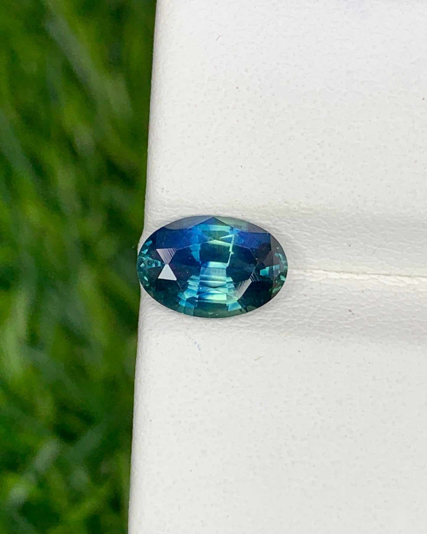 Natural Bi Color Parti Sapphire 1.72 Carat 8.8x6 MM Oval Shape Faceted Gemstone