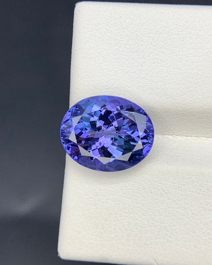 Natural Bi Color Tanzanite 5.21 Carat 12x9.7 MM Oval Shape Faceted Gemstone