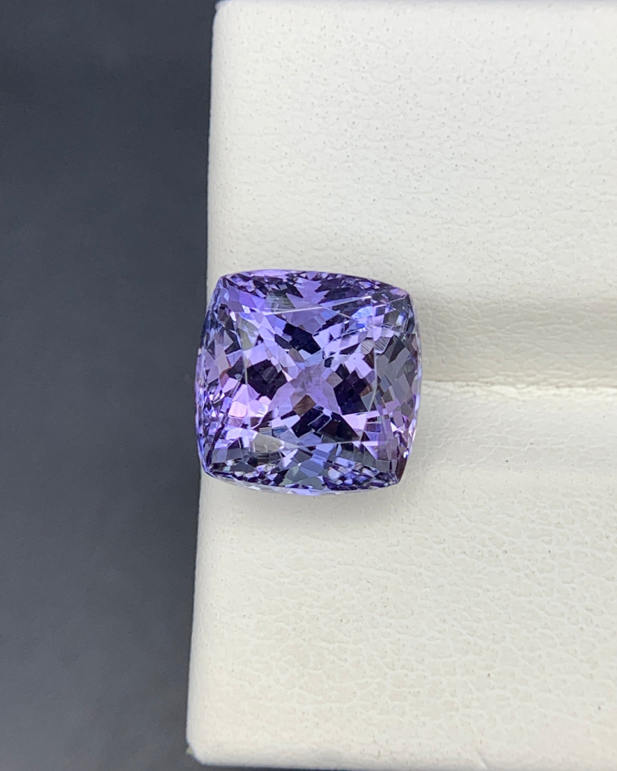 Natural Bi Color Tanzanite 5.45 Carat 9.6x9.6 MM Cushion Shape Faceted Gemstone