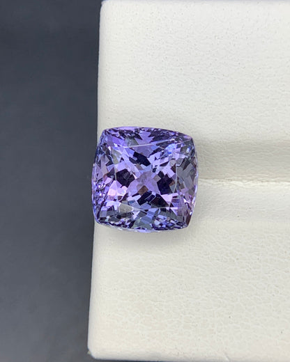 Natural Bi Color Tanzanite 5.45 Carat 9.6x9.6 MM Cushion Shape Faceted Gemstone