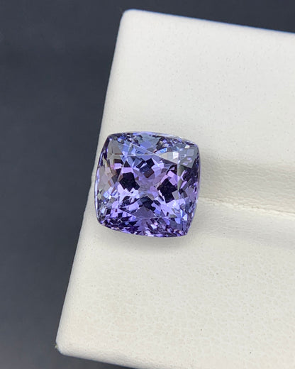 Natural Bi Color Tanzanite 5.45 Carat 9.6x9.6 MM Cushion Shape Faceted Gemstone
