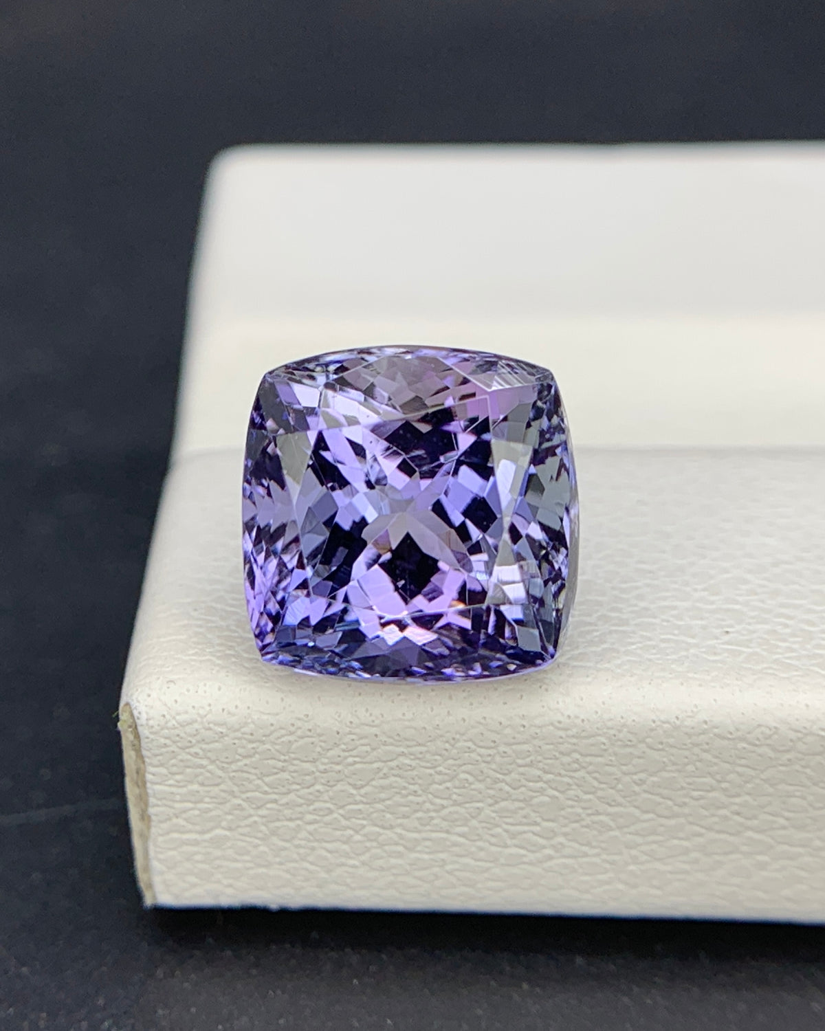 Natural Bi Color Tanzanite 5.45 Carat 9.6x9.6 MM Cushion Shape Faceted Gemstone