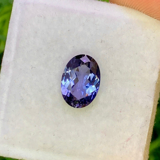 Natural Purple Tanzanite 1.29 Carat 8.5x6.1 MM Oval Shape Faceted Gemstone