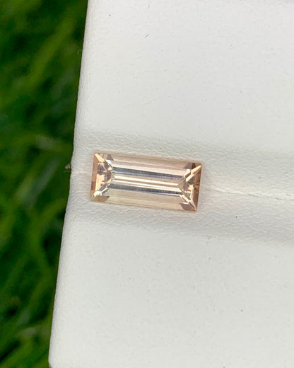 Natural Peach Tourmaline 0.97 Carat 9.1x4.1 MM Baguette Shape Faceted Gemstone