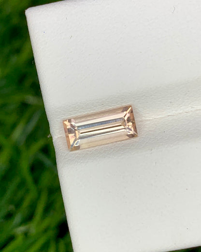Natural Peach Tourmaline 0.97 Carat 9.1x4.1 MM Baguette Shape Faceted Gemstone