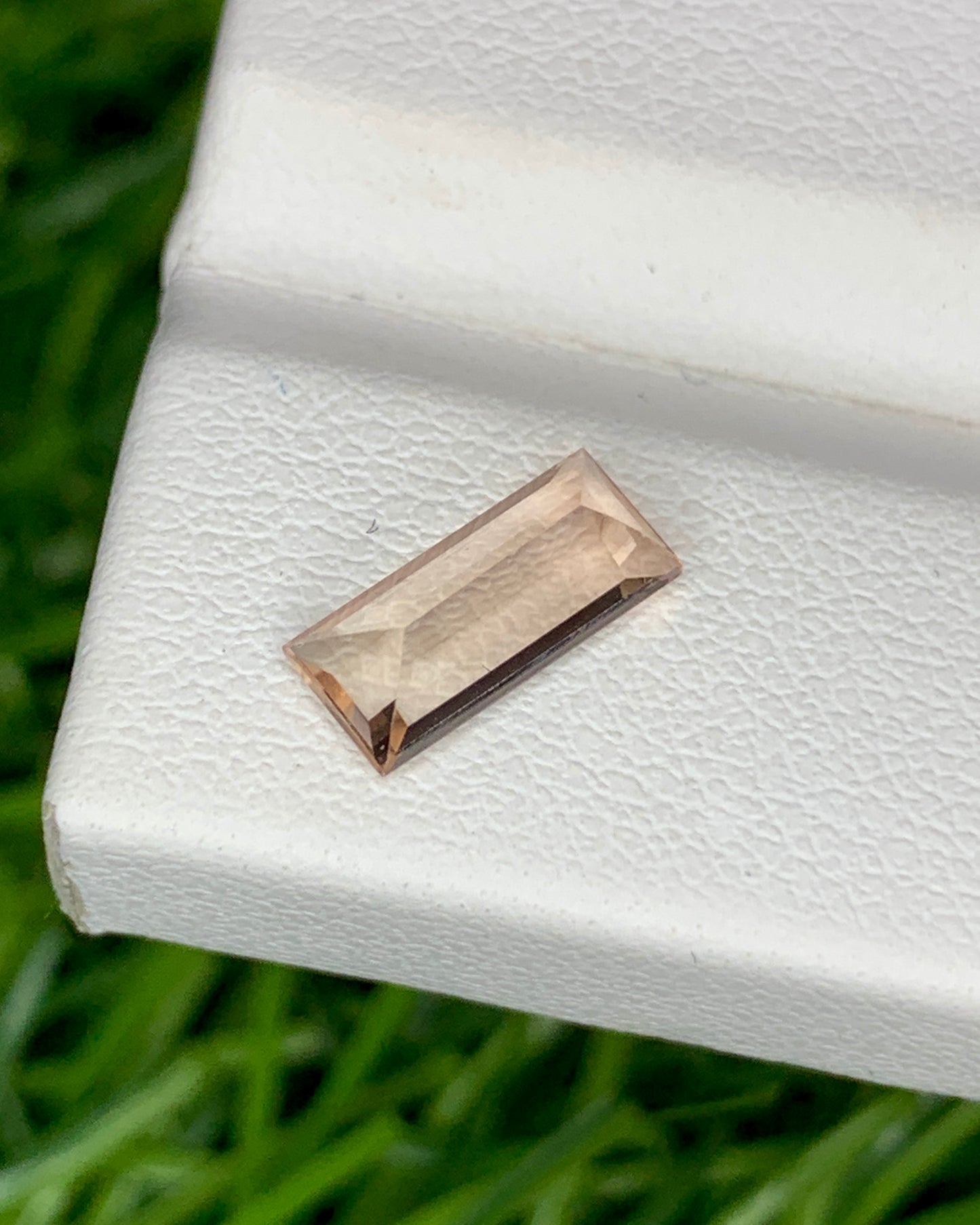 Natural Peach Tourmaline 0.97 Carat 9.1x4.1 MM Baguette Shape Faceted Gemstone