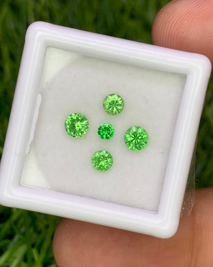 Natural Rare Kornerupine Lot 0.95 Carat 4/3.5/2.7 MM Round Shape Faceted Gemstone 5 Piece Lot