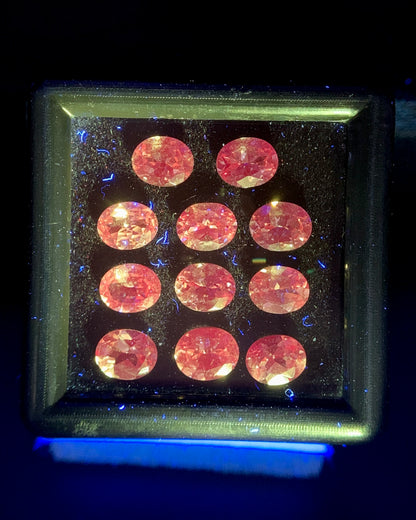 Natural Rare Dragon Garnet / Fluorescent Chromium Vanadium Malaya Garnet Lot 4.70 Carat 5x4 MM Oval Shape Faceted Gemstone 11 Piece Lot