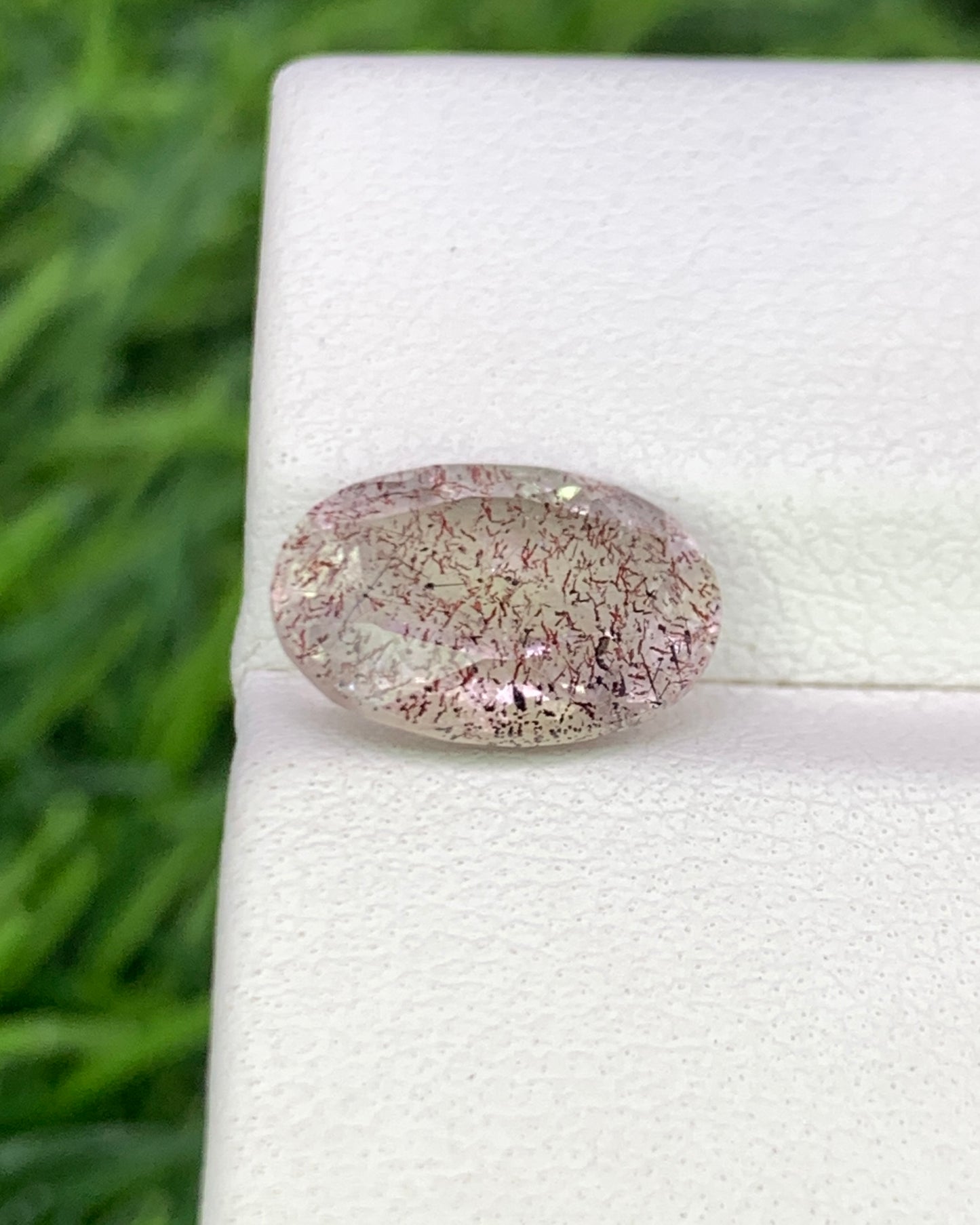 Natural Super Seven 2.36 Carat 10.6x7.5 MM Oval Shape Faceted Gemstone with 7 Crystals Healing Stone Seven Chakra Melody Stone