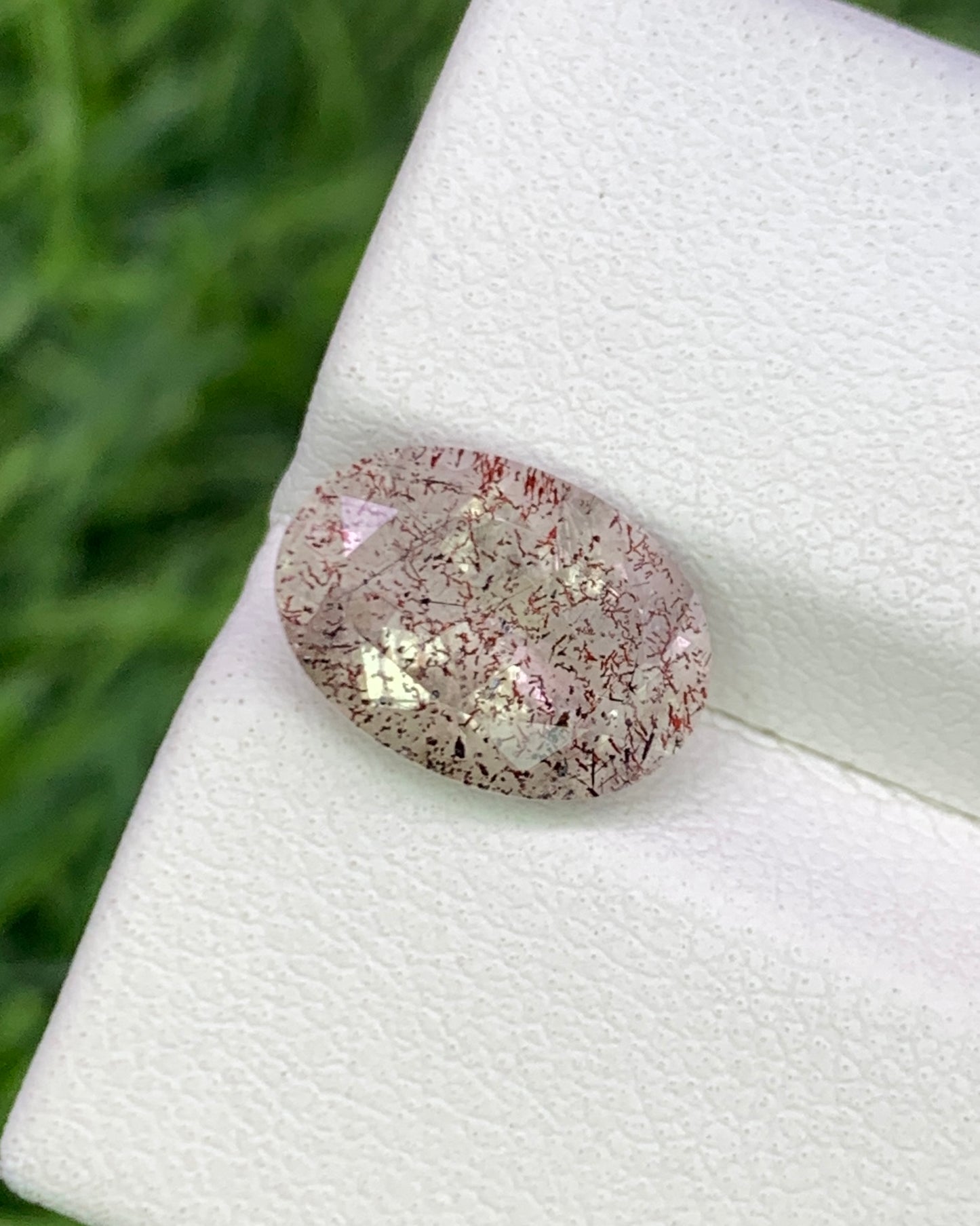 Natural Super Seven 2.36 Carat 10.6x7.5 MM Oval Shape Faceted Gemstone with 7 Crystals Healing Stone Seven Chakra Melody Stone