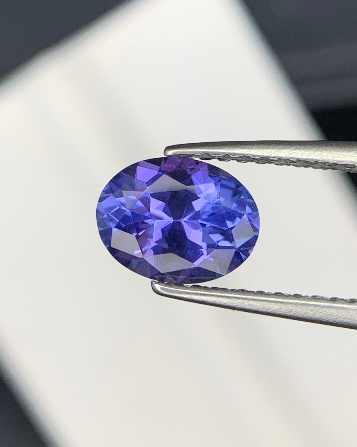 Natural AA Blue Tanzanite 1.05 Carat 7.5x5.7 MM Oval Shape Faceted Gemstone
