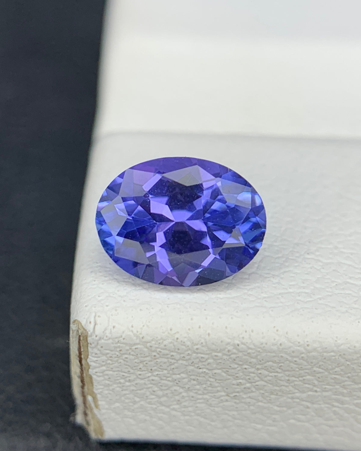 Natural AA Blue Tanzanite 1.05 Carat 7.5x5.7 MM Oval Shape Faceted Gemstone