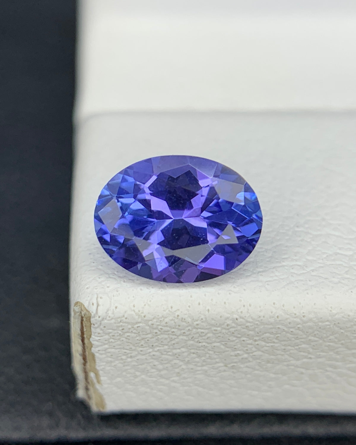Natural AA Blue Tanzanite 1.05 Carat 7.5x5.7 MM Oval Shape Faceted Gemstone