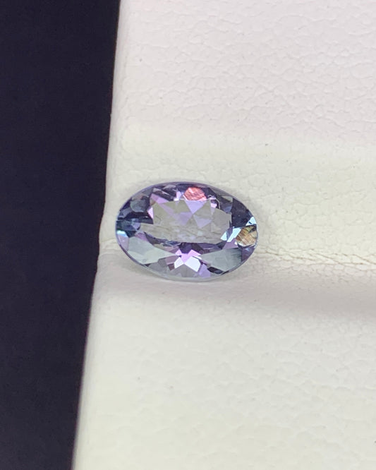 Natural Bi Color Tanzanite 0.92 Carat 7.5x5.5 MM Oval Shape Faceted Gemstone 