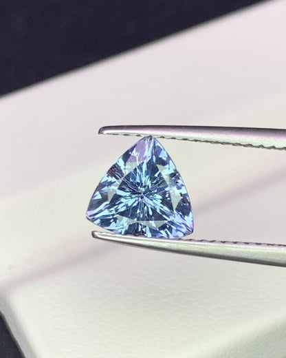 Natural Bi Color Tanzanite 1.59 Carat 7.7x7.7 MM Trillion Shape Faceted Gemstone 