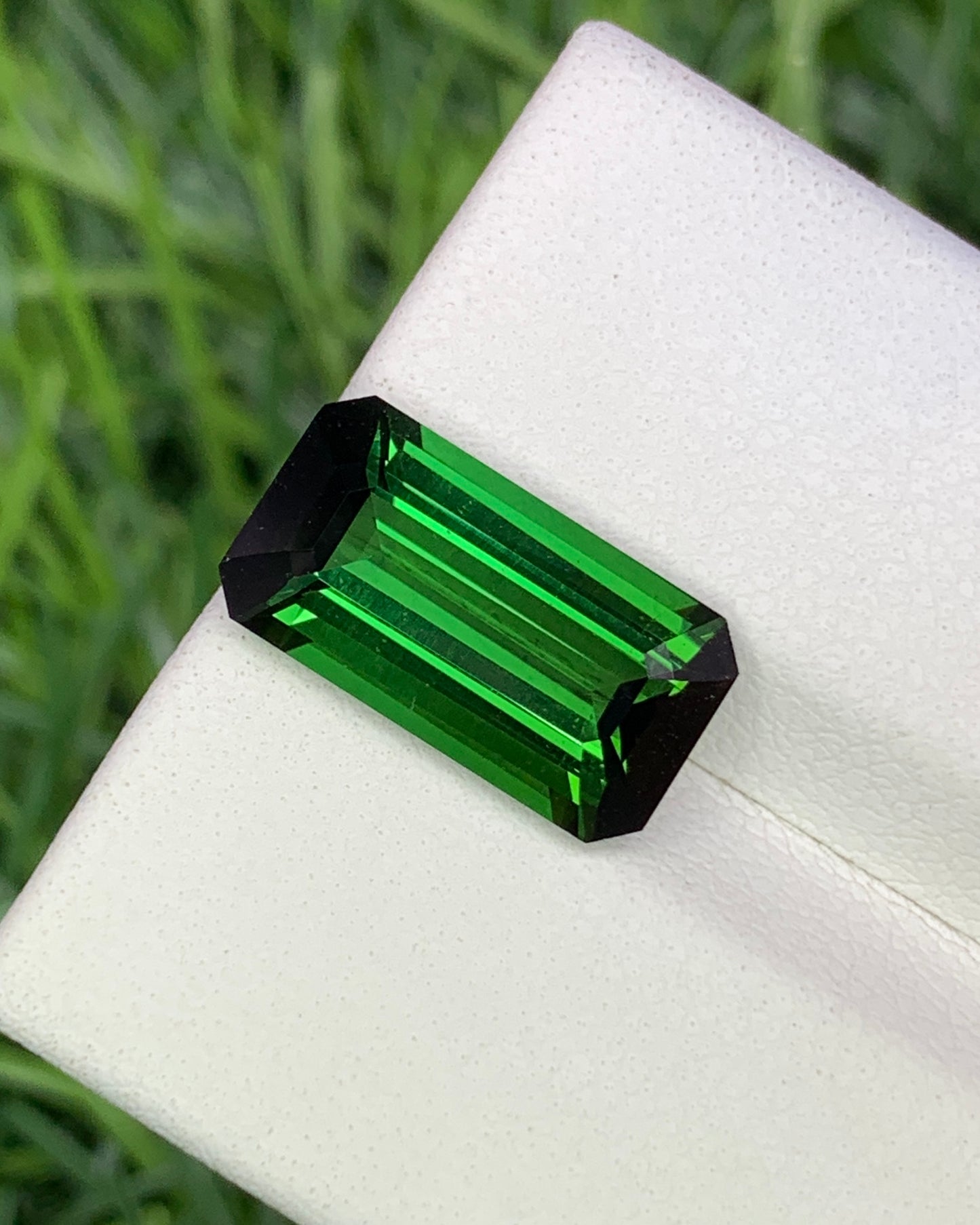 Natural Green Tourmaline 4.76 Carat 14x7.5 MM Octagon Shape Faceted Gemstone