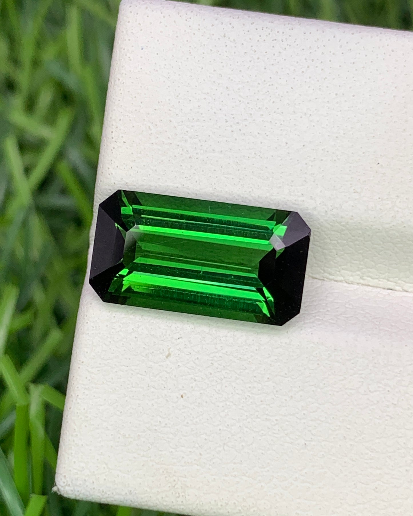 Natural Green Tourmaline 4.76 Carat 14x7.5 MM Octagon Shape Faceted Gemstone